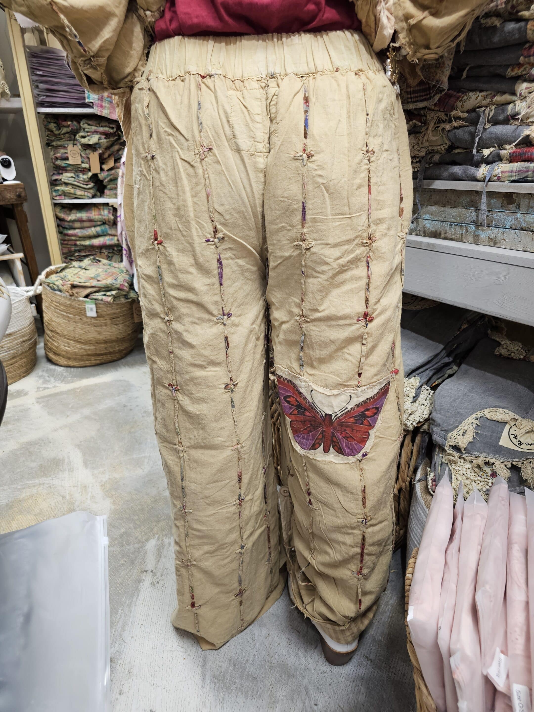 Bumble Bee Rose Pants Bundle image 3