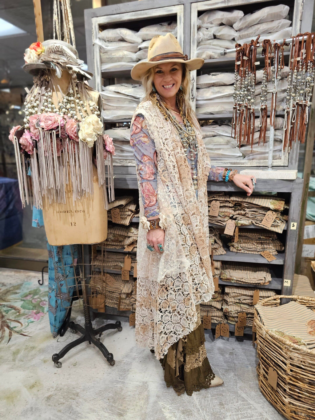 Morning Dove Lace Duster image 4
