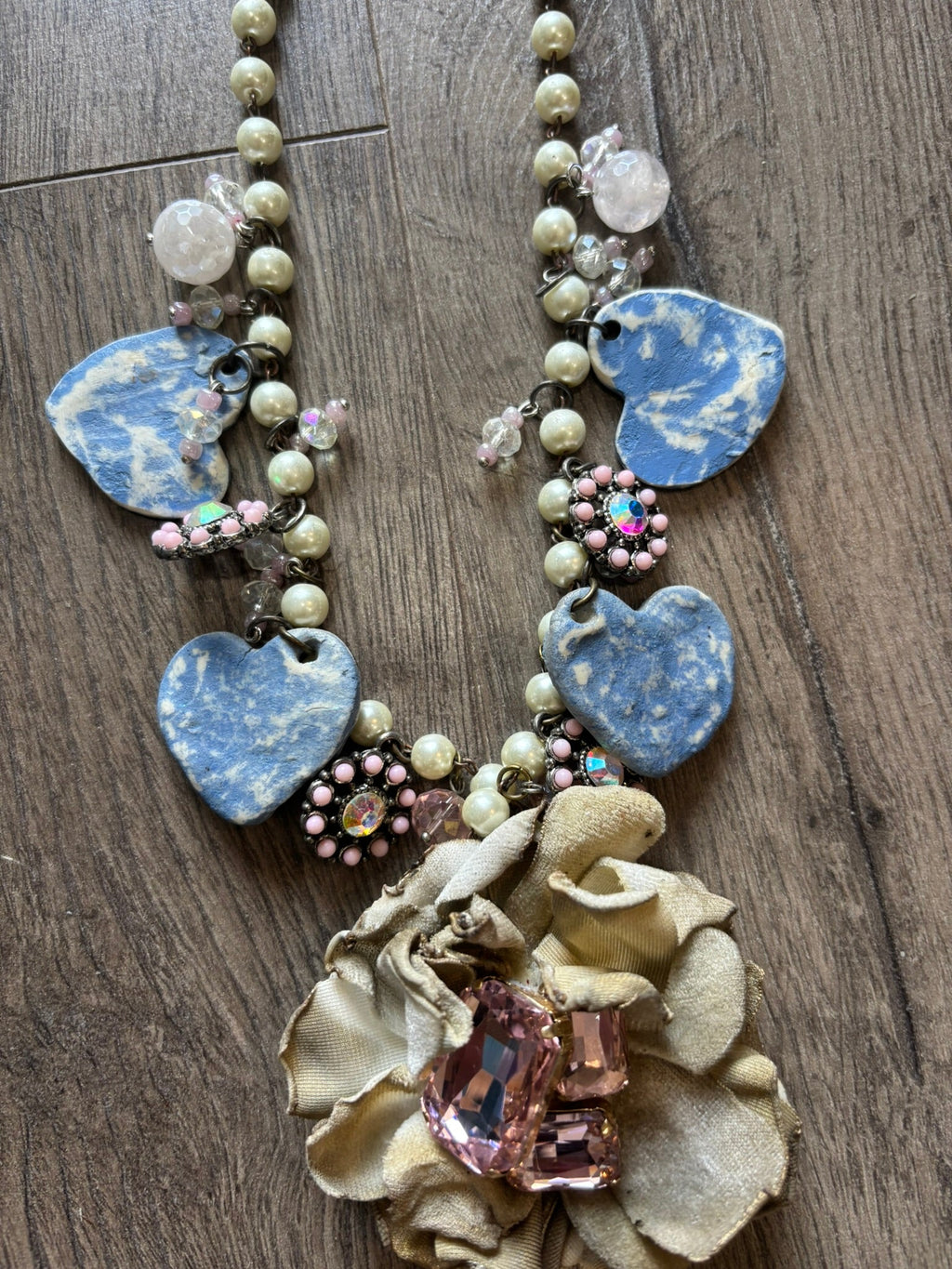 Velvet Sundae Stone Necklace