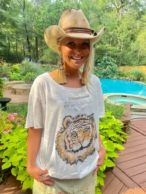 Wingless Tiger Distressed Shirt Bundle image 4