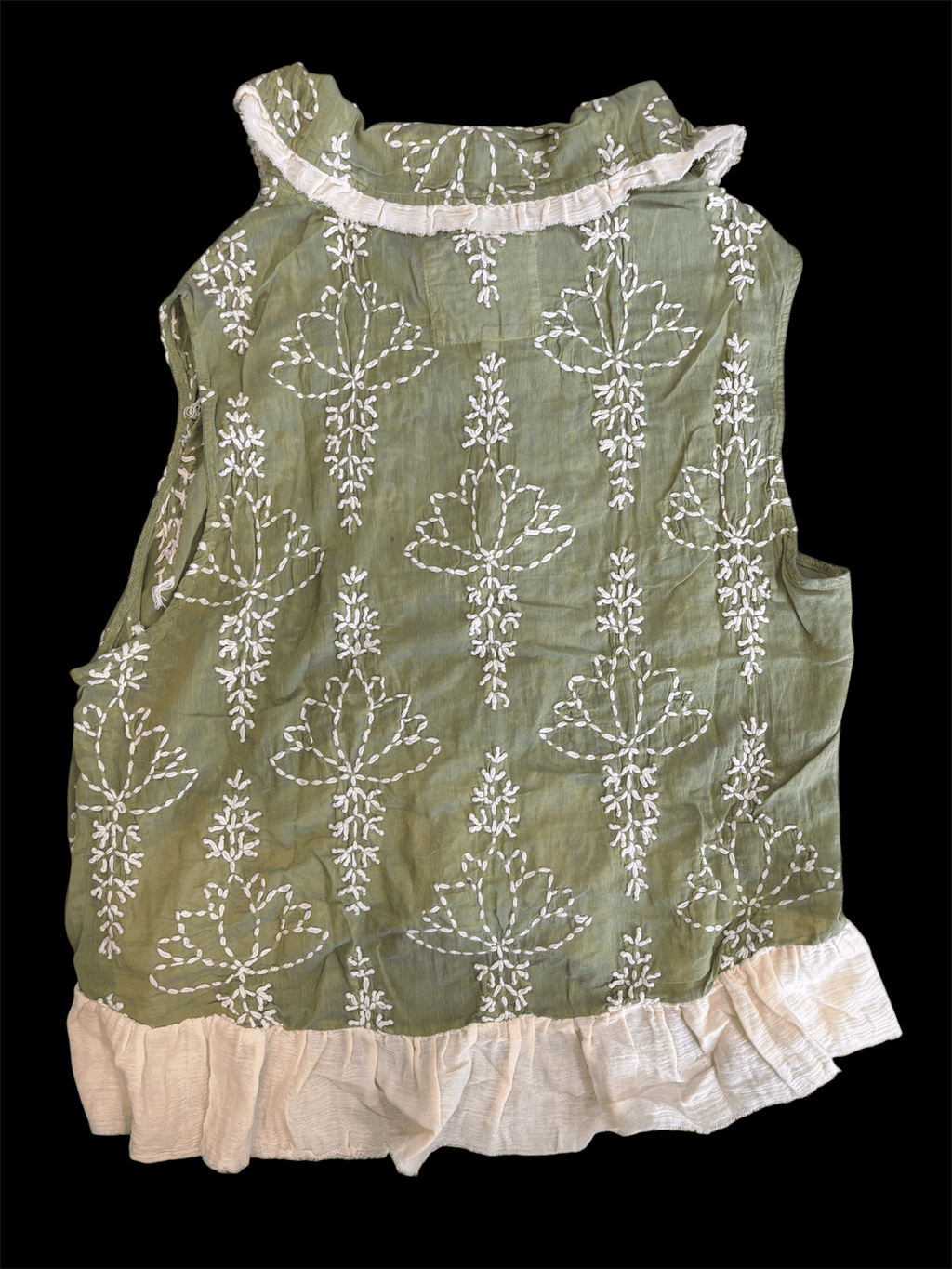 Green Embroidery Ruffle Vest image 2