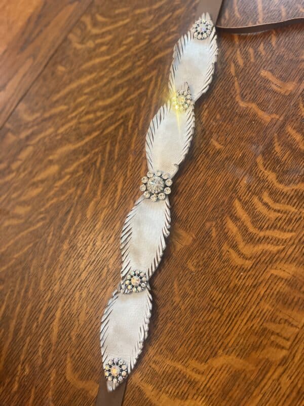 Neutral 4 Feather Hatband Bundle - Image 2