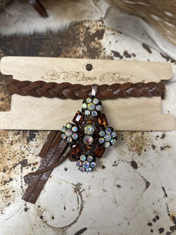Braided Brooch Choker - Image 4