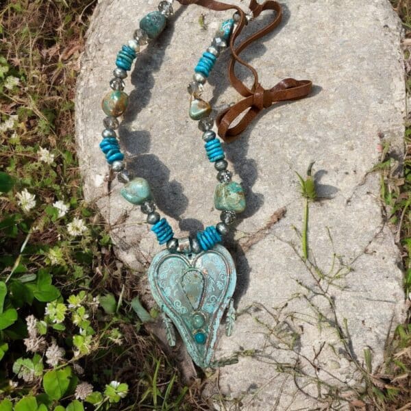 Silver/Turquoise Indian Heart Necklace - Image 3