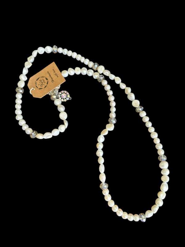 Double wrap Multi Pearl Necklace - Image 2