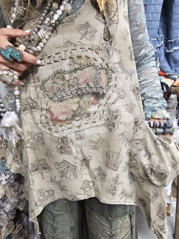 Crown of Glory Over Shirt/Dress - Image 6