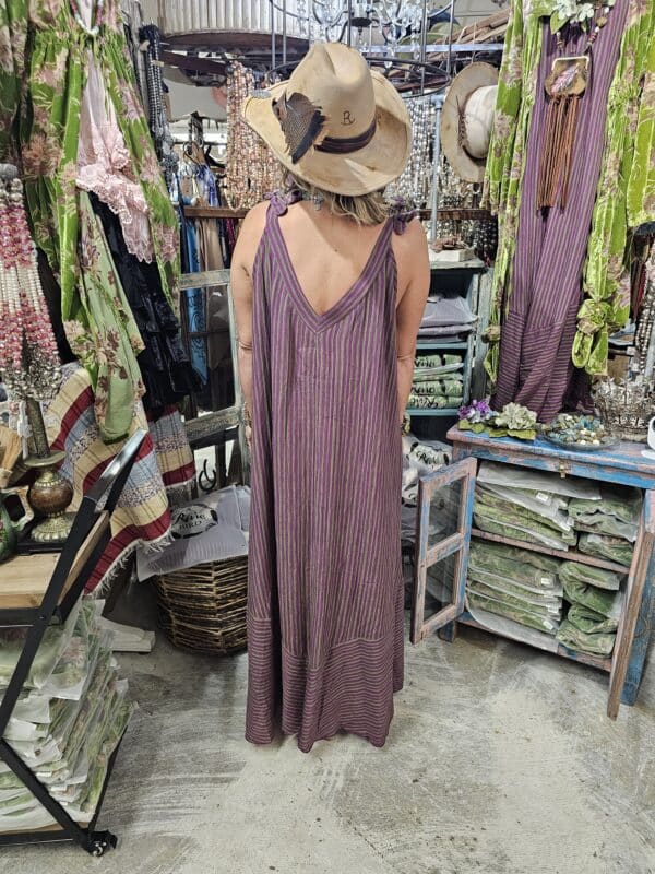 Elegant Purple/Green Stripe Lace Dress Bundle - Image 3
