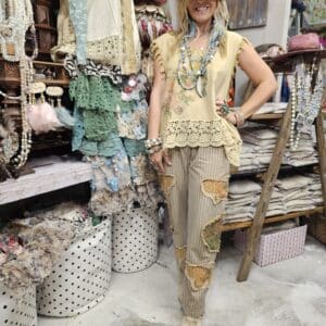 Robin Delight Butterfly Shirt Bundle