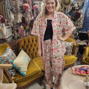 Preorder Pouncing P.J. Cheetah Roses Bundle