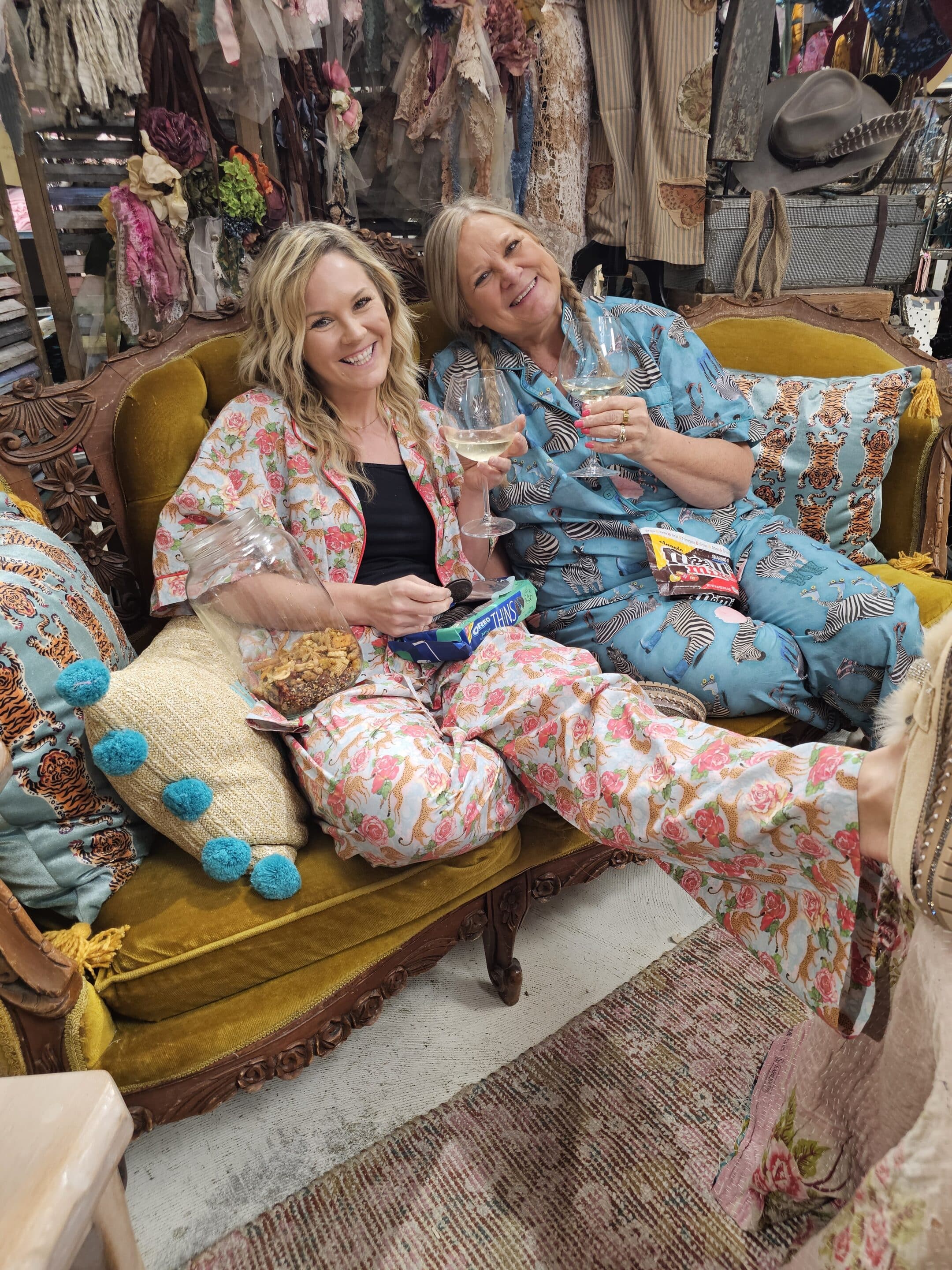 Preorder Pouncing P.J. Cheetah Roses - Image 4